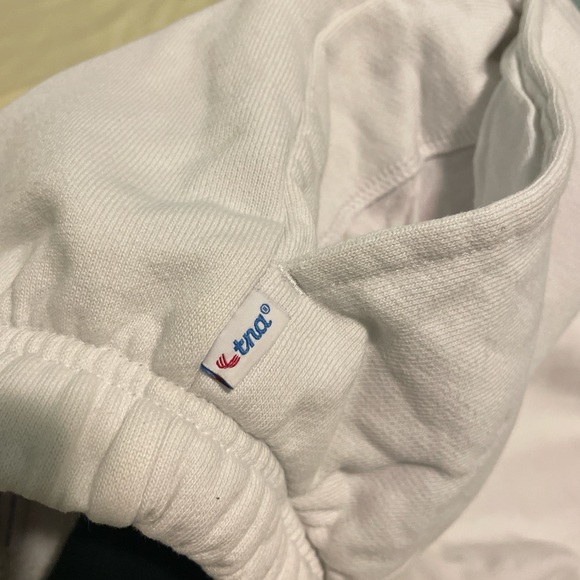 Aritzia TNA white fleece sweatpants - Picture 3 of 3